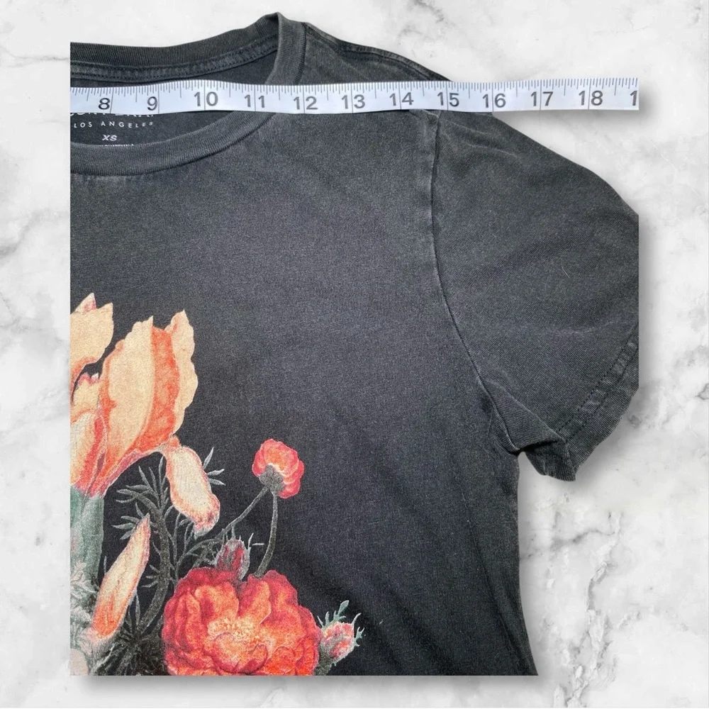Lucky Brand Black Floral Graphic T-Shirt, XS - Picture 6 of 6